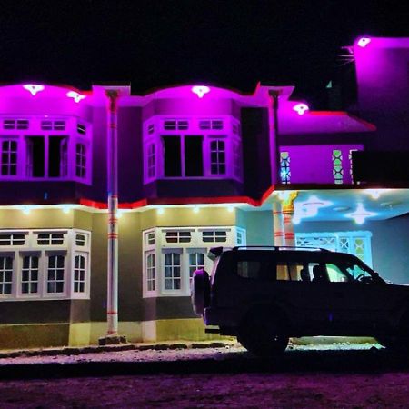 Skardu One Resort And Guest House Exteriér fotografie